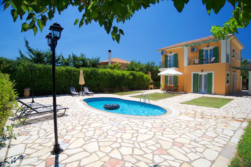 Iliachtides Villas Каравомилос Экстерьер фото