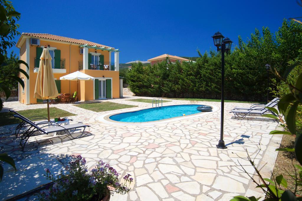 Iliachtides Villas Каравомилос Экстерьер фото